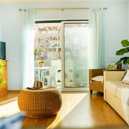 A47 - Amparo In Apartment